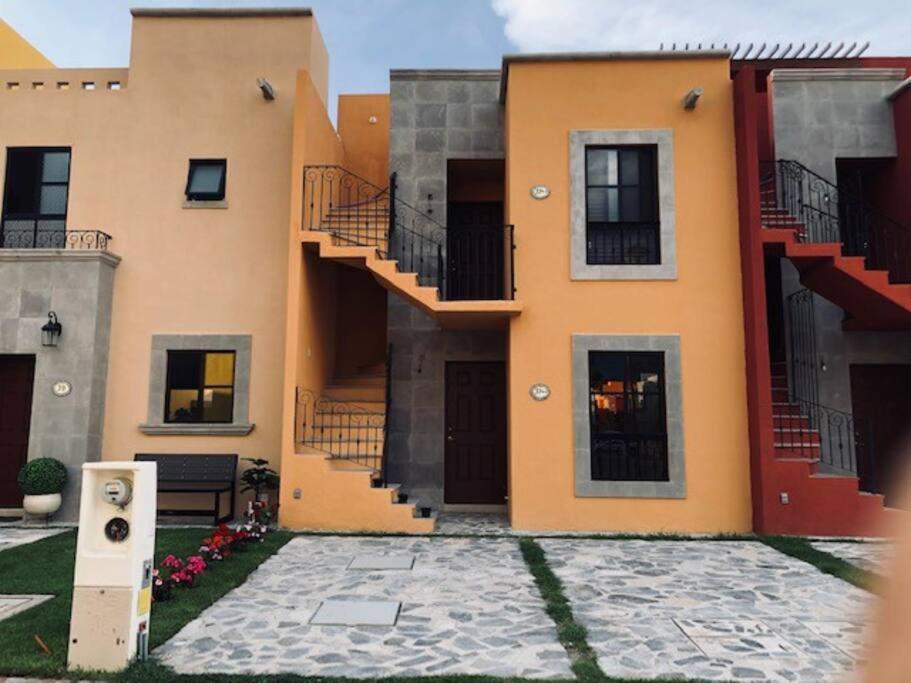 Depa En San Miguel De Allende Zirandaro Con Piscina Bagian luar foto